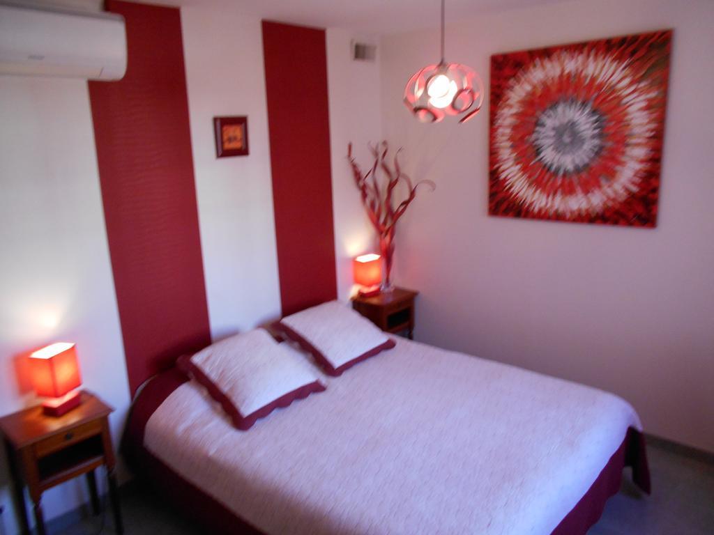 Les Tilleuls B&B Orange  Bilik gambar